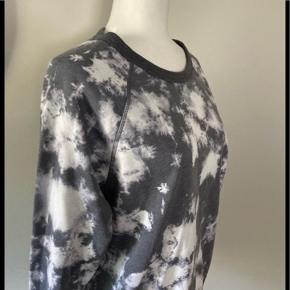 ❌SOLD Grayson Threads Gray Tie-dye Sweatshirt - Picture 2 of 5